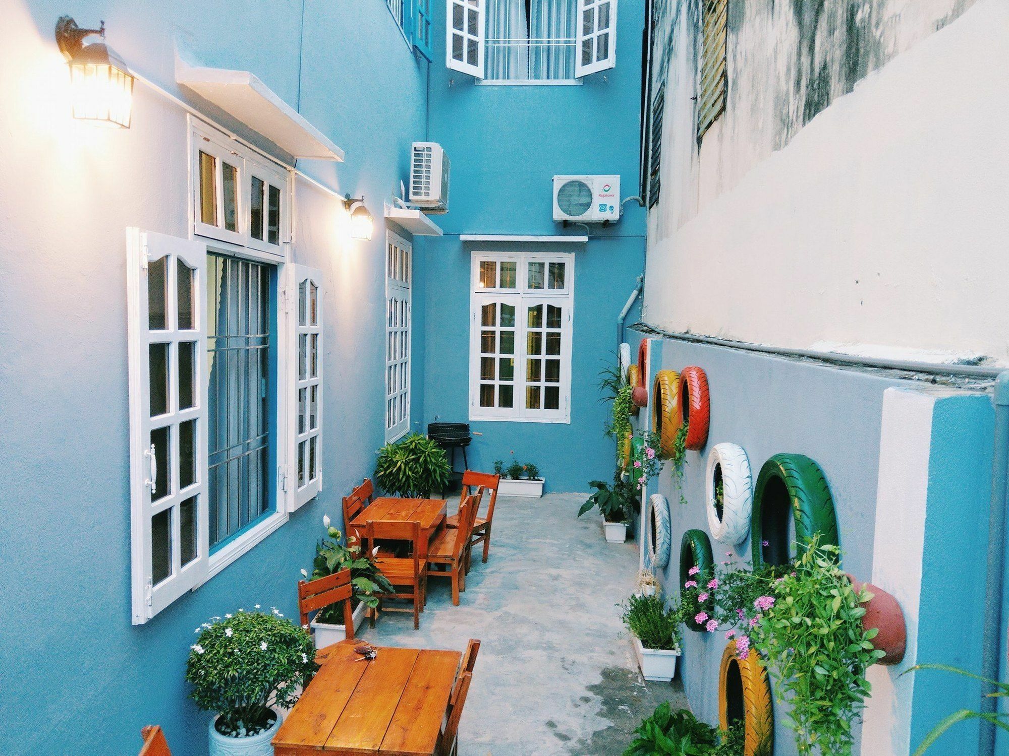 Lapaz Homestay Дананг Екстер'єр фото